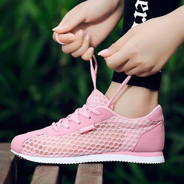 Women's Breathable Flat Shoes Light Soft Sport Shoes Women Tennis Shoes Female Stability Walking Sneakers Trainers Cheap